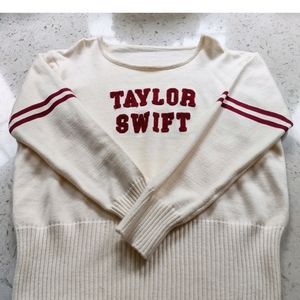 Taylor Swift Knit Sweater - Red Taylor’s Edition! Size XL